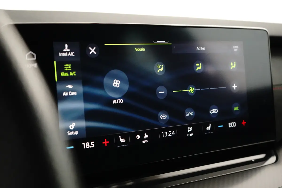1.4 TSI iV RS PHEV 245PK DSG | TREKHAAK | CAMERA | STOELVERW. | NAVIGATIE | APP. CONNECT | 18 INCH | ADAPT. CRUISE | DAB+ | FULL LED | CLIMATE CONTROL