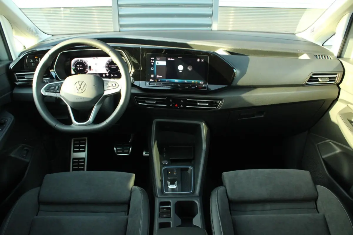 Kombi 1.5 TSI 150pk Hybride Style | Winter Pakket | 18" Velgen