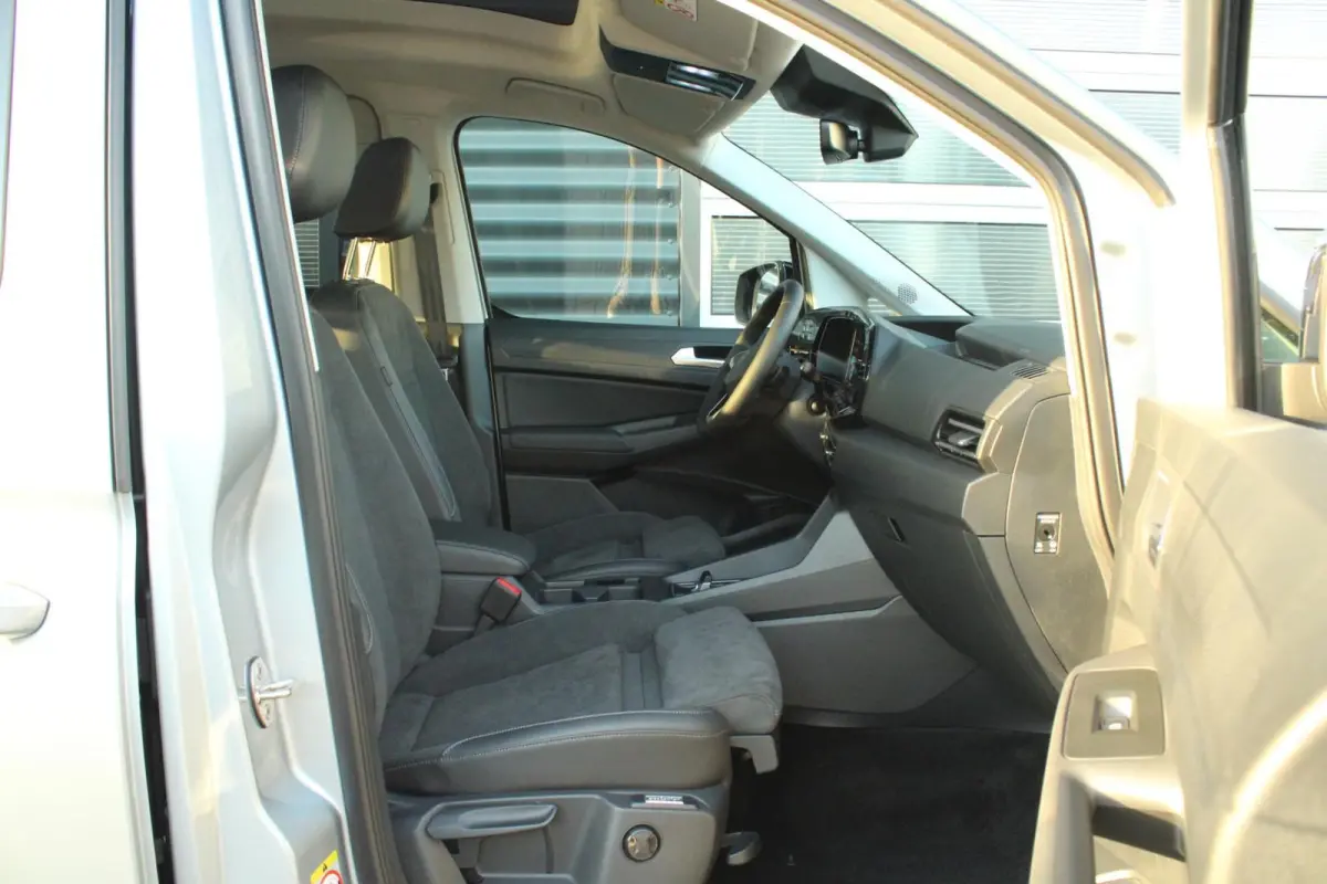 Kombi 1.5 TSI 150pk Hybride Style | Winter Pakket | 18" Velgen
