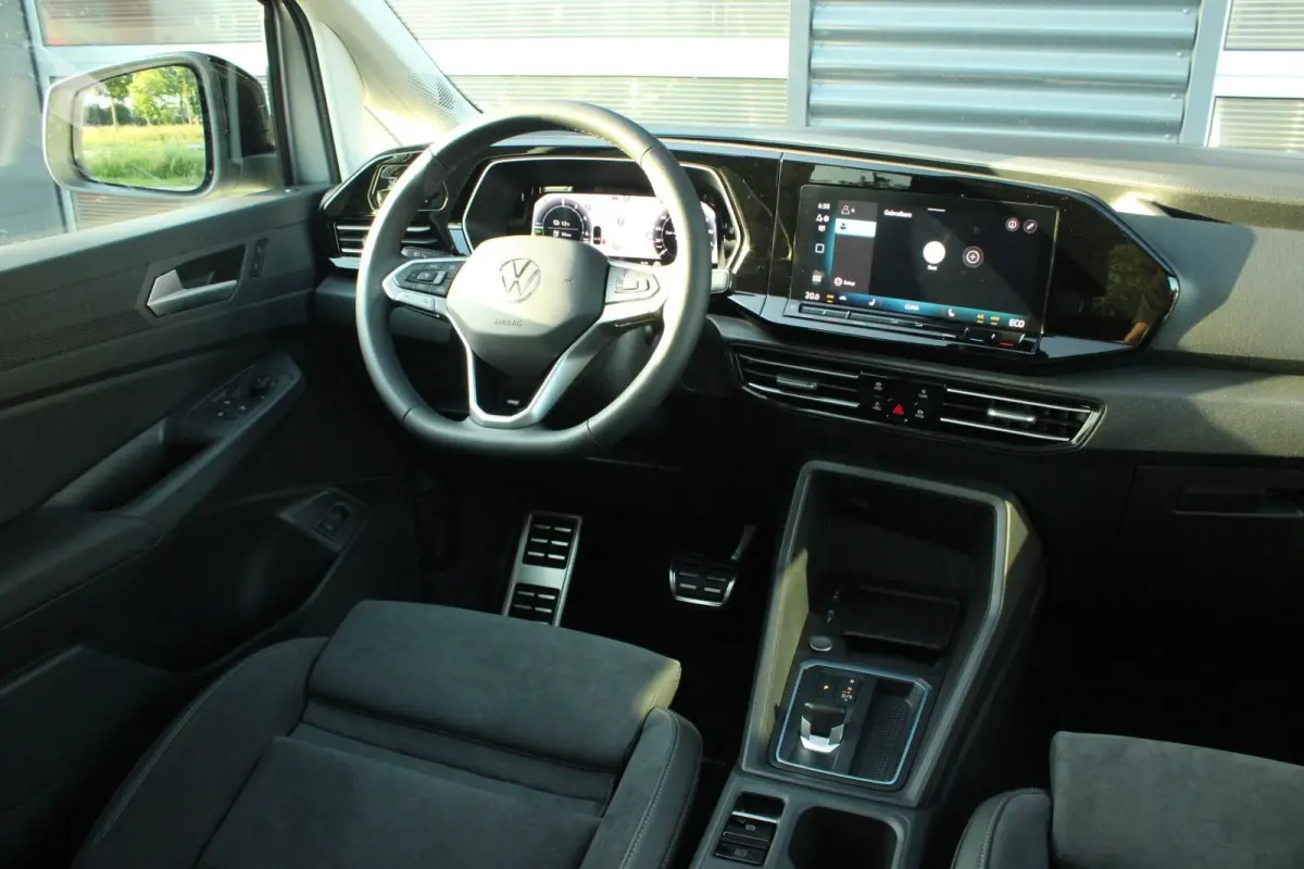 Kombi 1.5 TSI 150pk Hybride Style | Winter Pakket | 18" Velgen