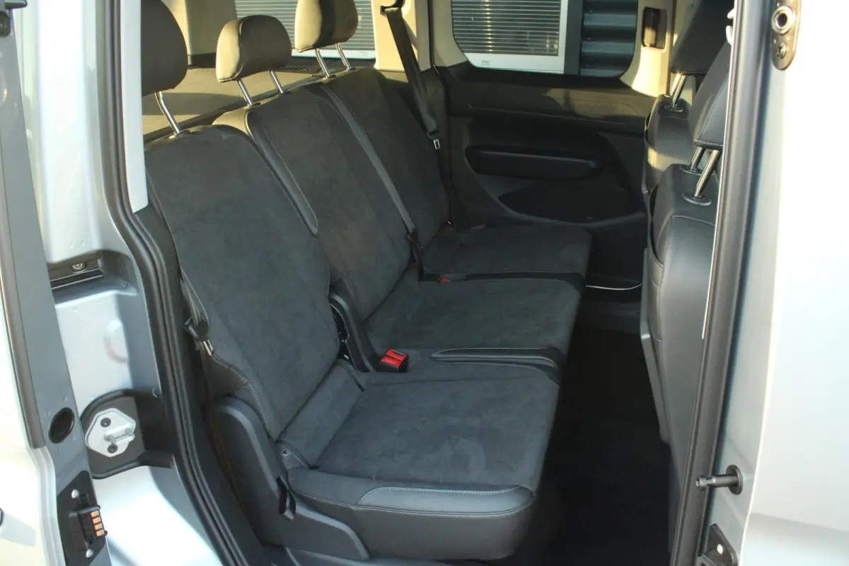 Kombi 1.5 TSI 150pk Hybride Style | Winter Pakket | 18" Velgen