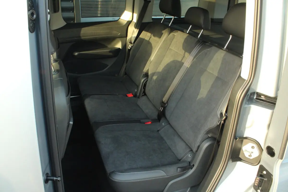 Kombi 1.5 TSI 150pk Hybride Style | Winter Pakket | 18" Velgen