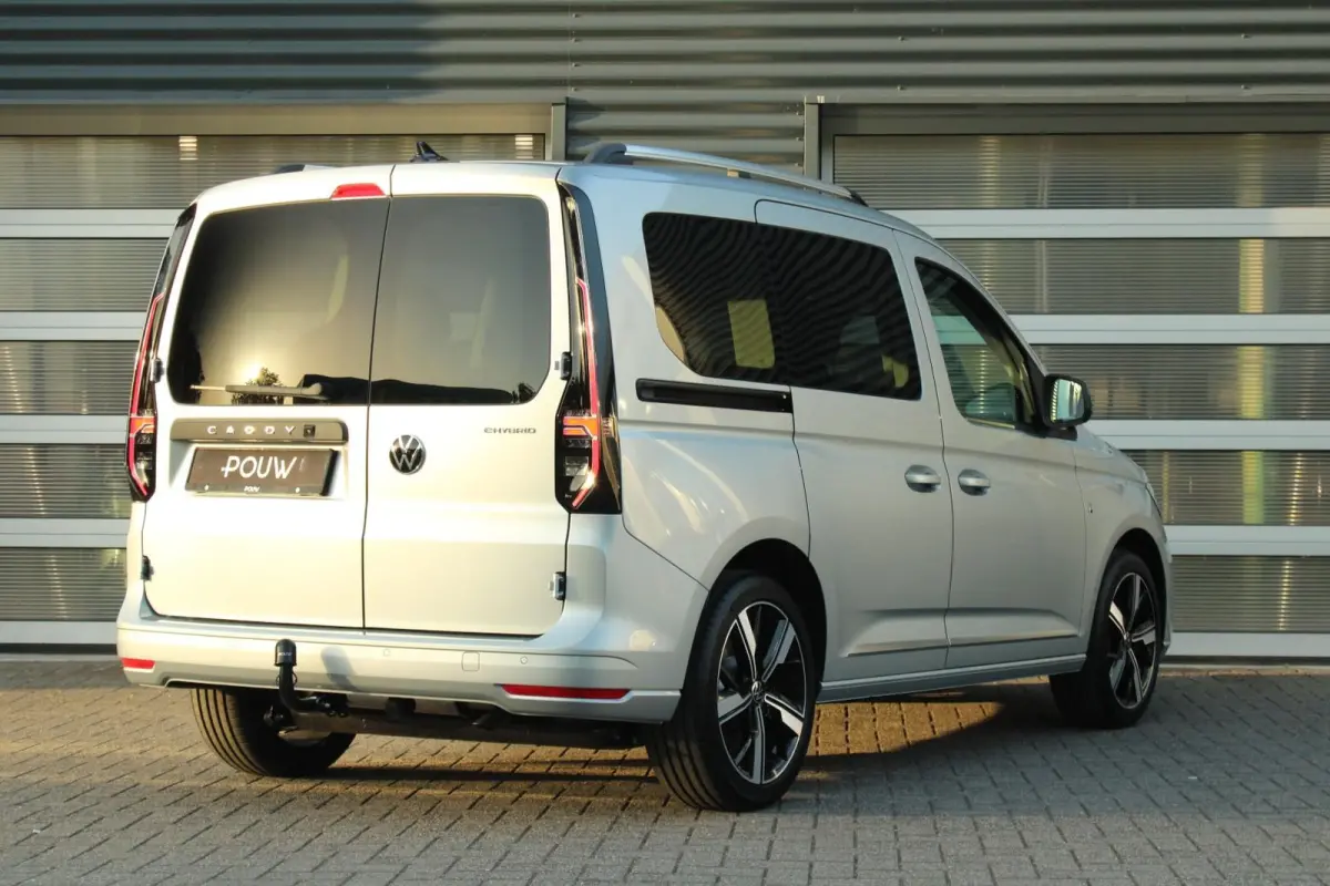 Kombi 1.5 TSI 150pk Hybride Style | Winter Pakket | 18" Velgen