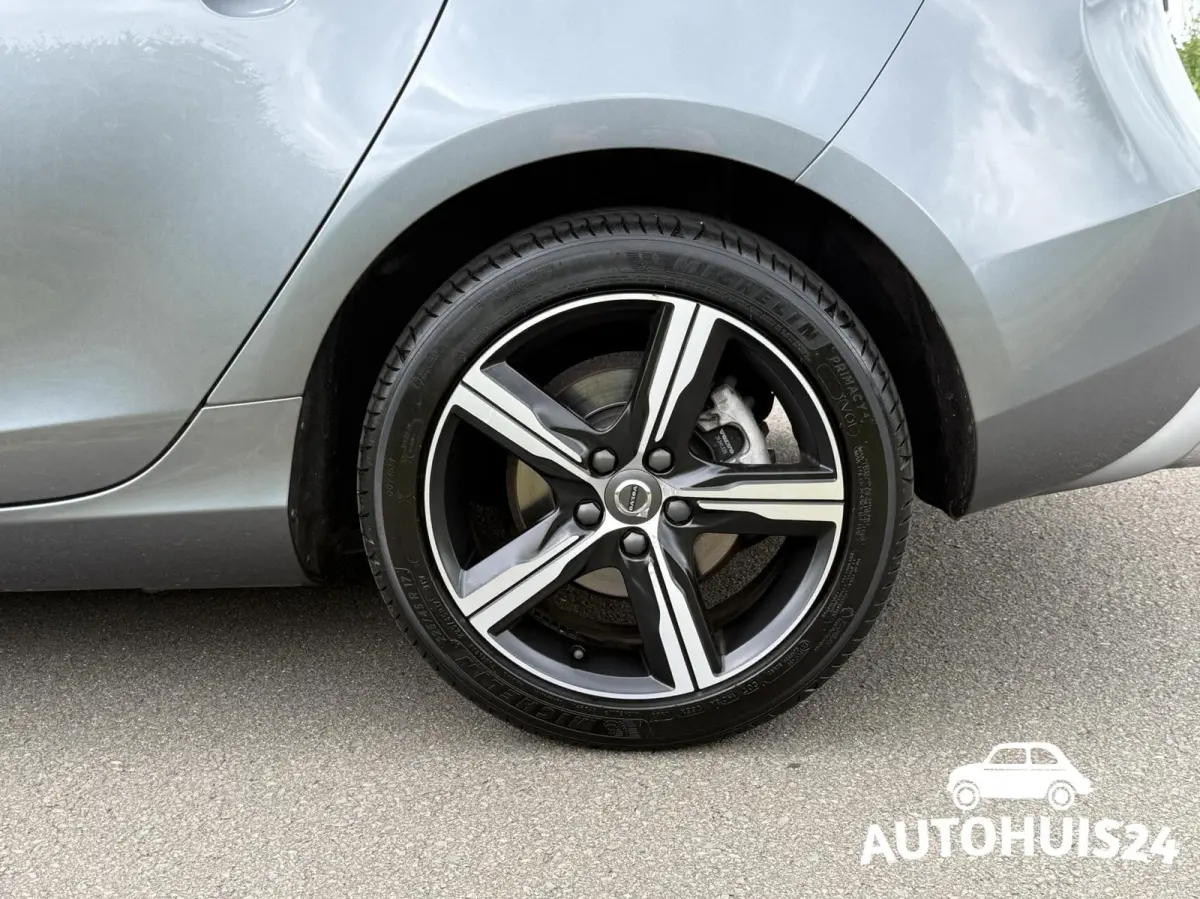 1.5 T3 Polar+ Sport Panoramadak|Harman Kardon|LED|Keyless|NL-AUTO
