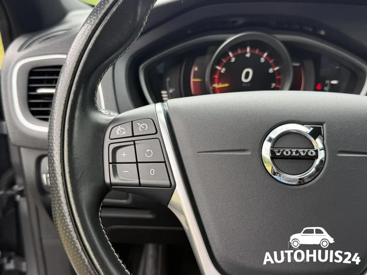 1.5 T3 Polar+ Sport Panoramadak|Harman Kardon|LED|Keyless|NL-AUTO