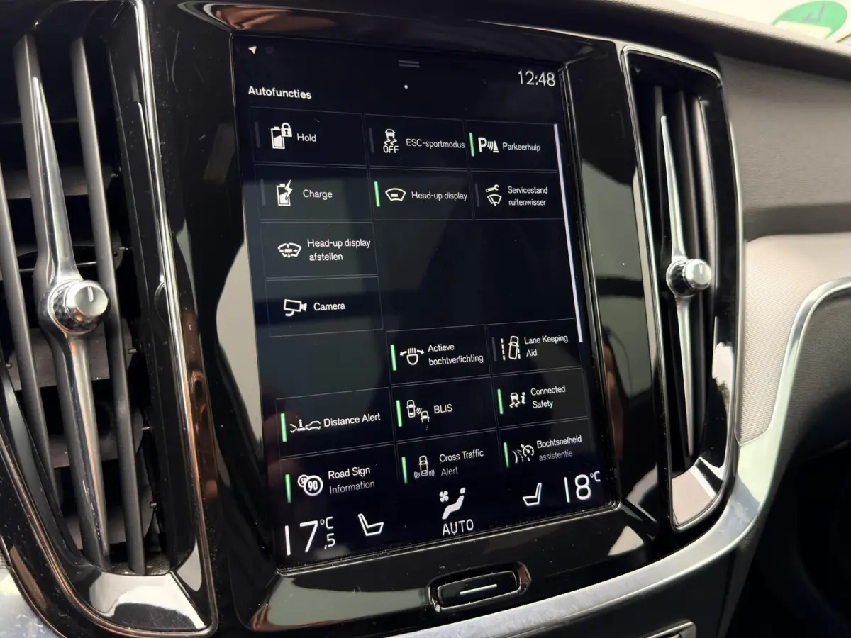 2.0 T6 Twin Engine AWD R-Design Panodak|HUD|ACC|Memory|Keyless|