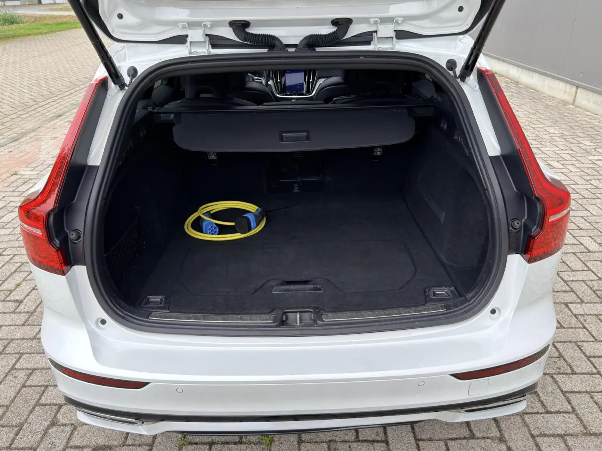 2.0 T6 Twin Engine AWD R-Design Panodak|HUD|ACC|Memory|Keyless|