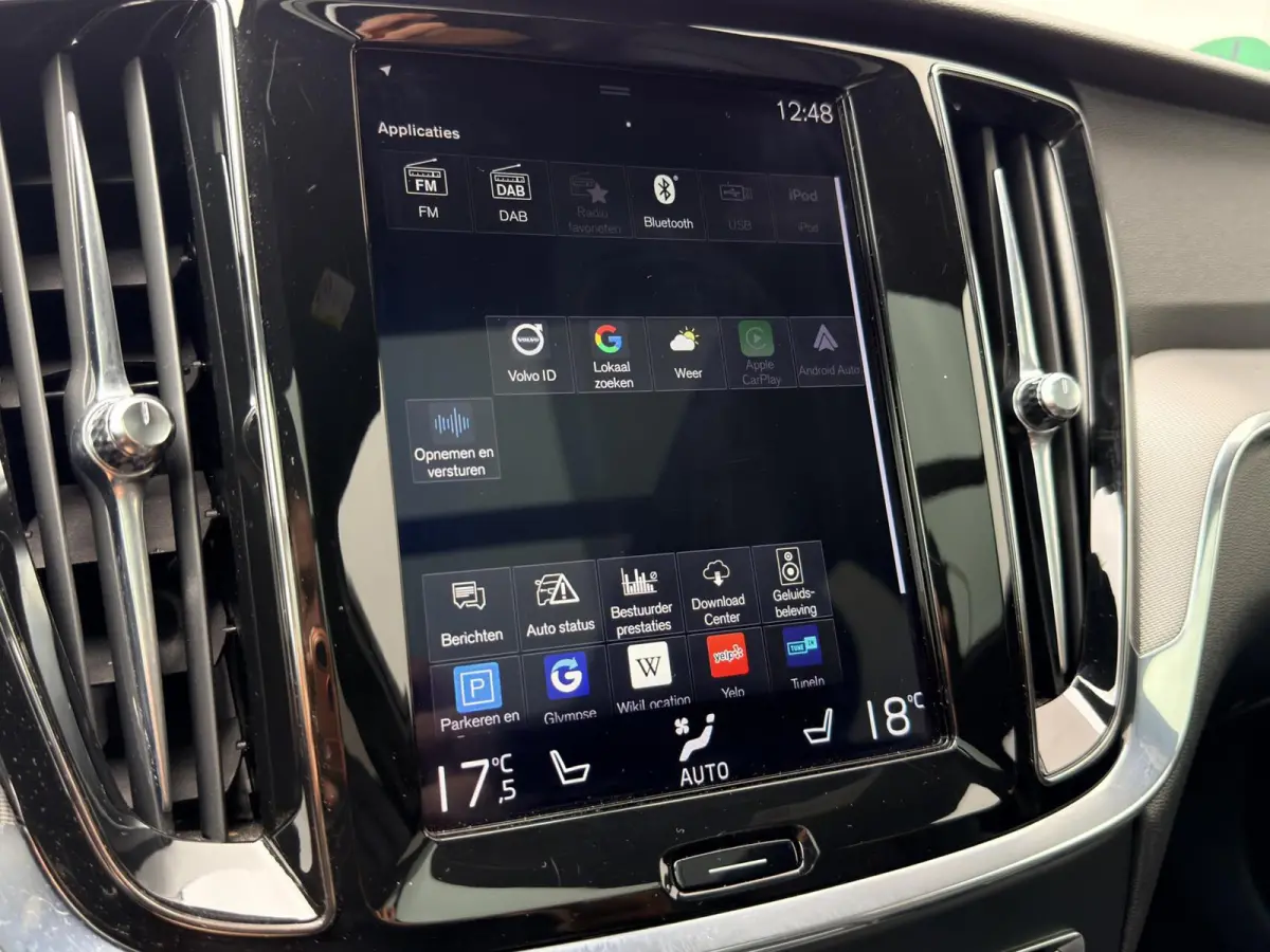 2.0 T6 Twin Engine AWD R-Design Panodak|HUD|ACC|Memory|Keyless|