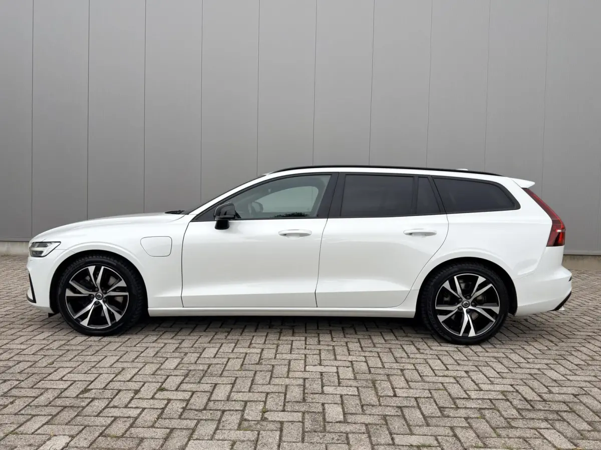 2.0 T6 Twin Engine AWD R-Design Panodak|HUD|ACC|Memory|Keyless|