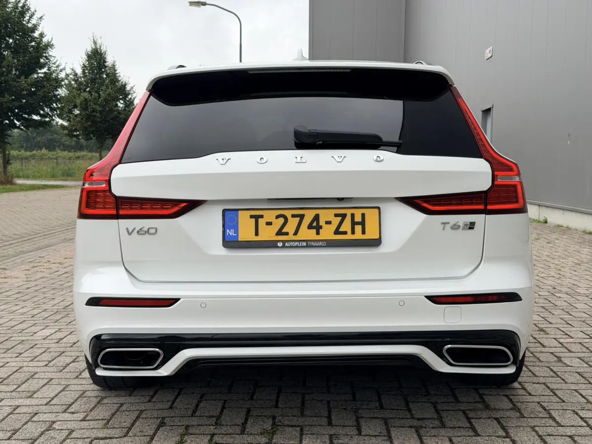 2.0 T6 Twin Engine AWD R-Design Panodak|HUD|ACC|Memory|Keyless|
