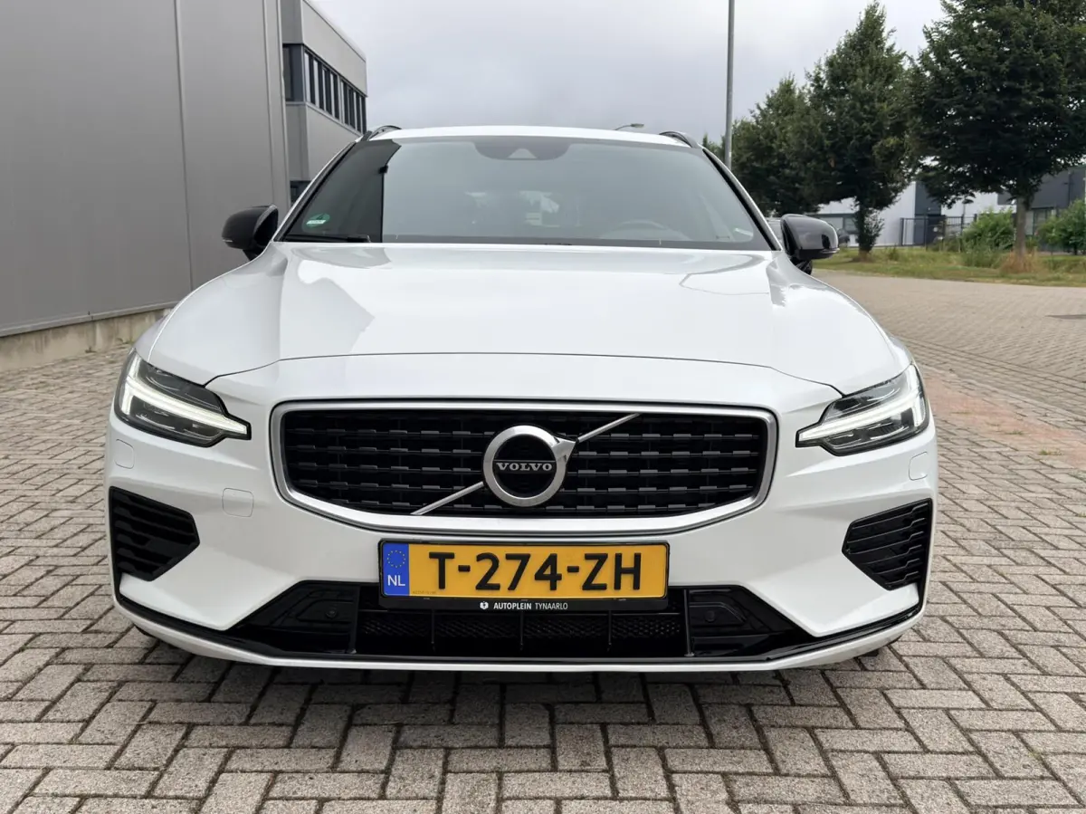 2.0 T6 Twin Engine AWD R-Design Panodak|HUD|ACC|Memory|Keyless|