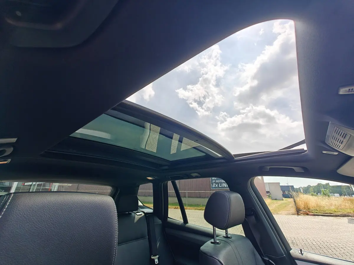 XDrive28i High Executive | Panoramadak | Lederen Bekleding | Trekhaak elektrisch