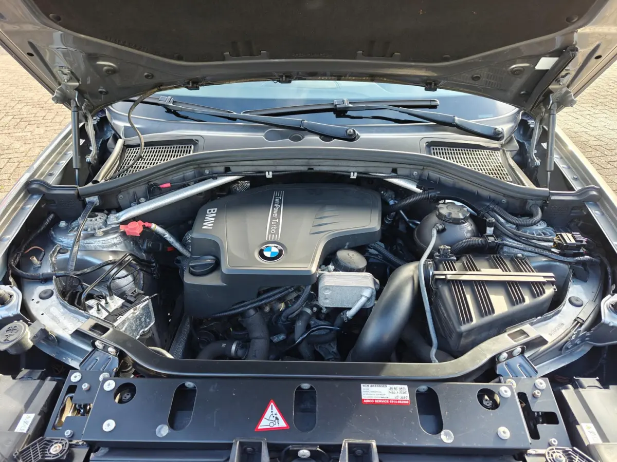XDrive28i High Executive | Panoramadak | Lederen Bekleding | Trekhaak elektrisch