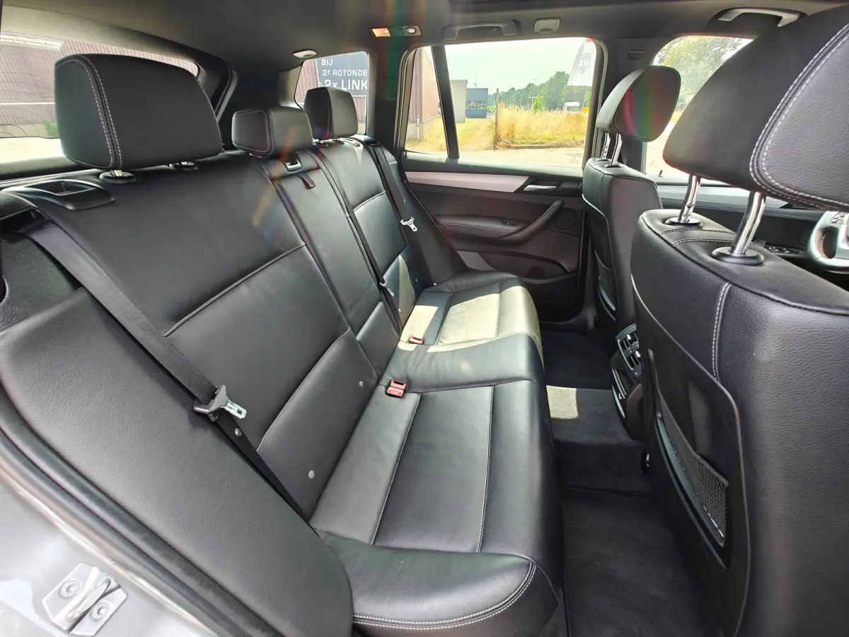 XDrive28i High Executive | Panoramadak | Lederen Bekleding | Trekhaak elektrisch