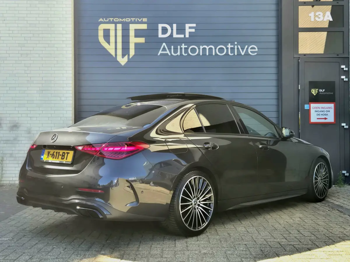 180 AMG Line | Burmester | Wit leder | Pano