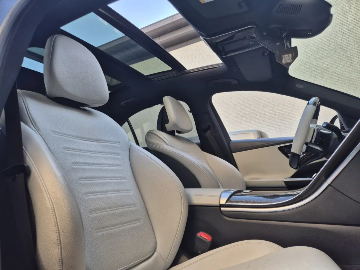180 AMG Line | Burmester | Wit leder | Pano