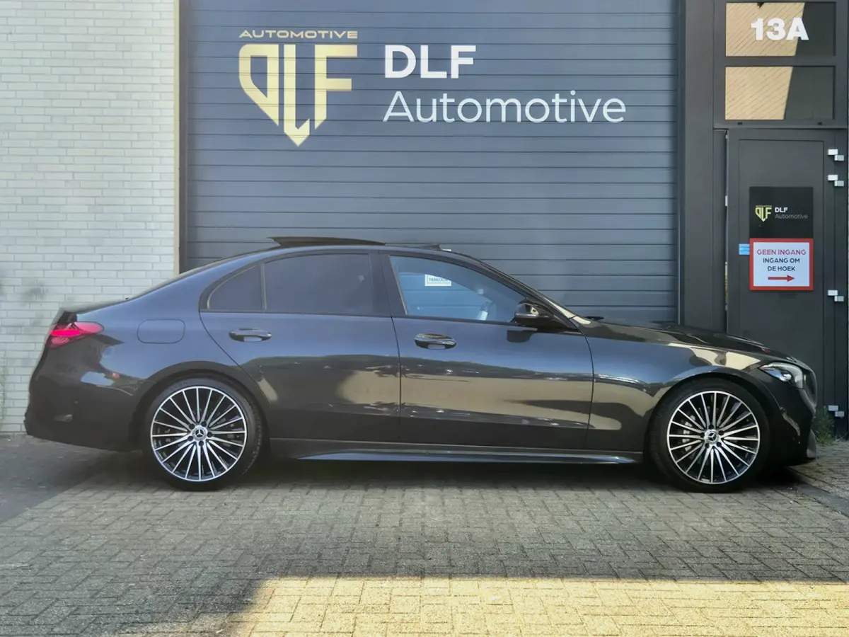 180 AMG Line | Burmester | Wit leder | Pano