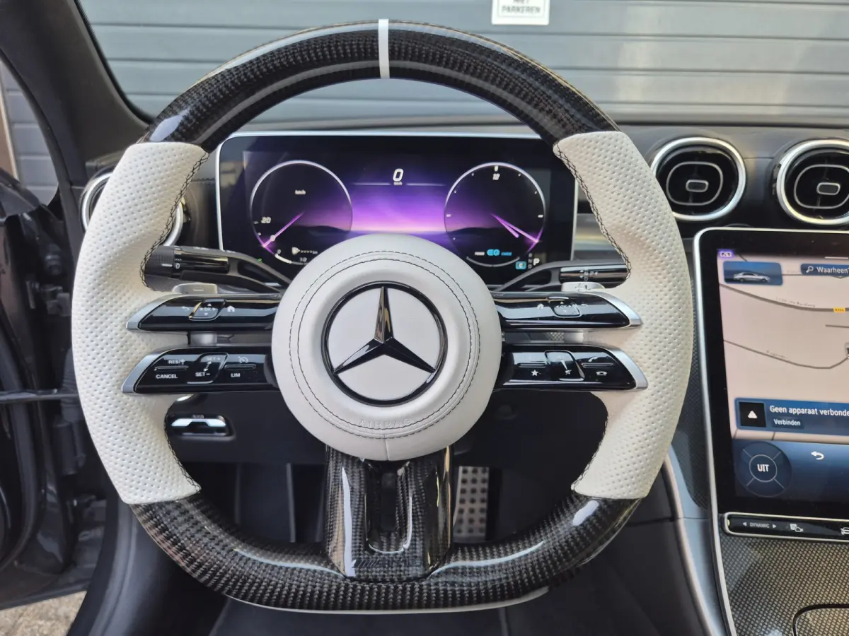 180 AMG Line | Burmester | Wit leder | Pano