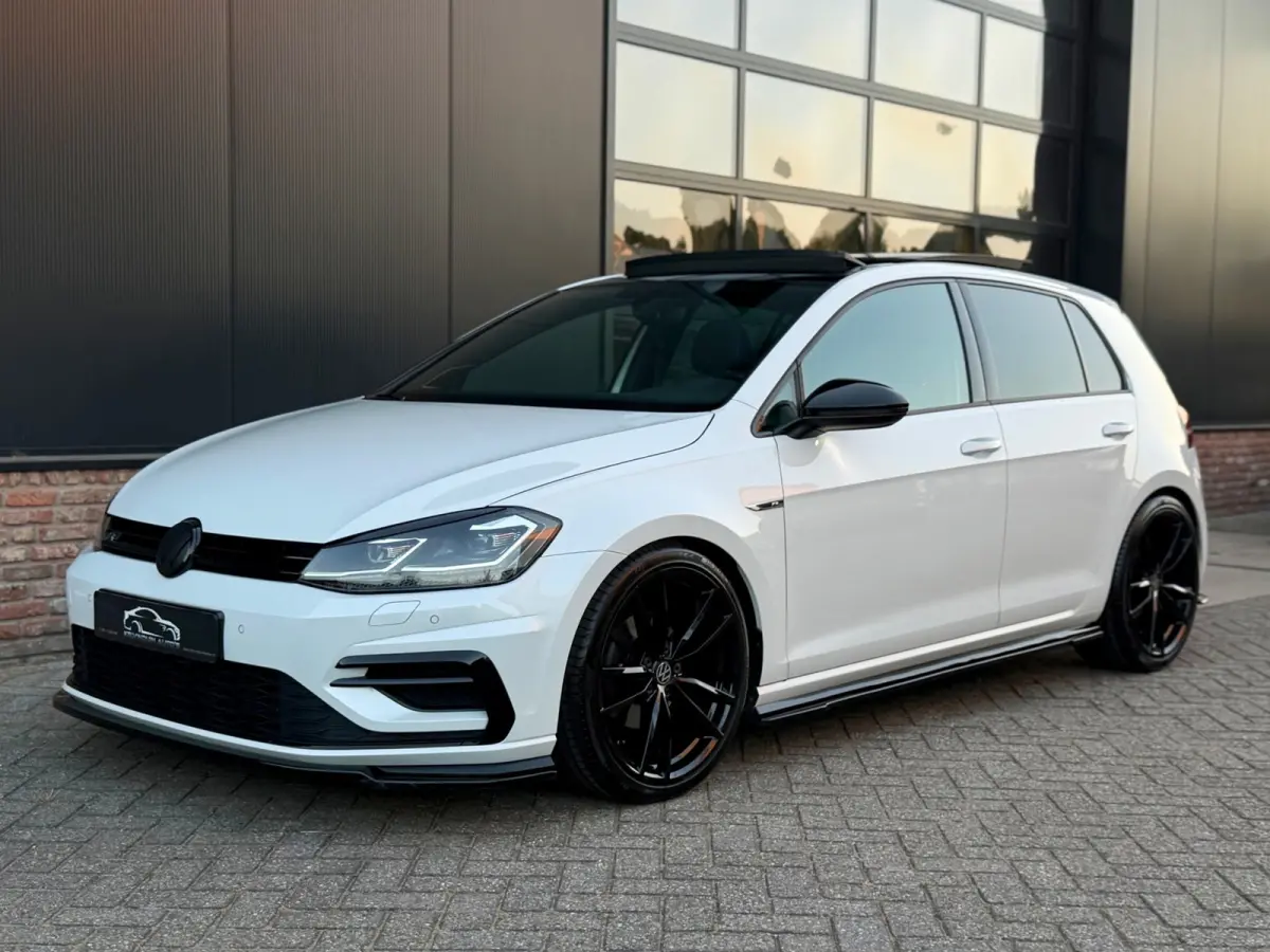 1.5 TSI Highline R-Line 150pk Pano/Virtual/Keyless/Nieuwstaat