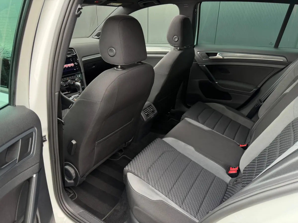 1.5 TSI Highline R-Line 150pk Pano/Virtual/Keyless/Nieuwstaat