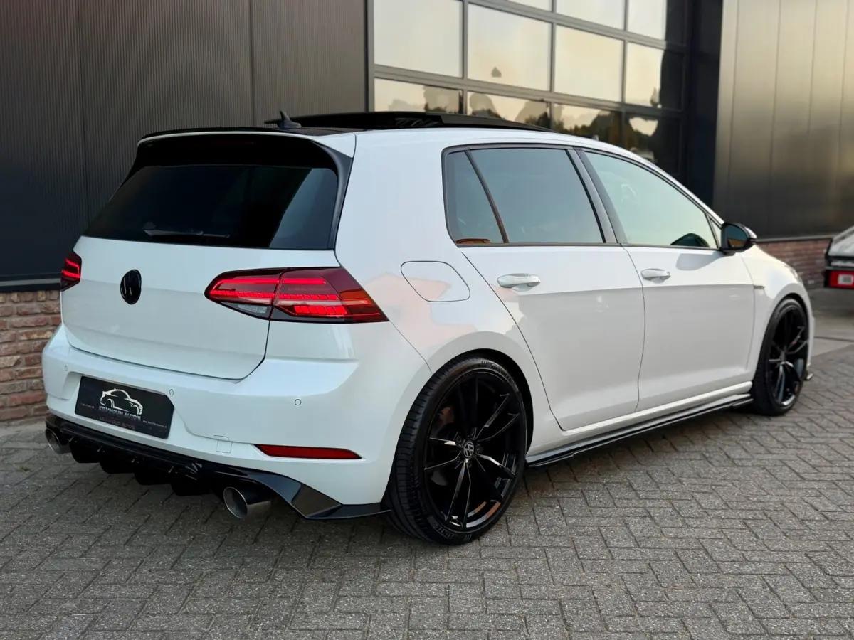 1.5 TSI Highline R-Line 150pk Pano/Virtual/Keyless/Nieuwstaat