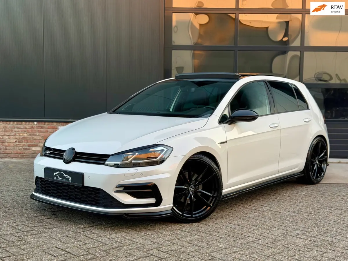1.5 TSI Highline R-Line 150pk Pano/Virtual/Keyless/Nieuwstaat