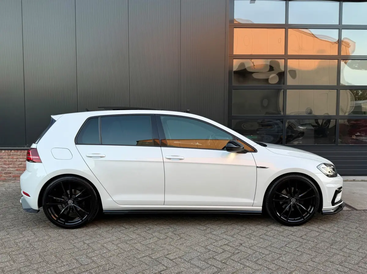 1.5 TSI Highline R-Line 150pk Pano/Virtual/Keyless/Nieuwstaat