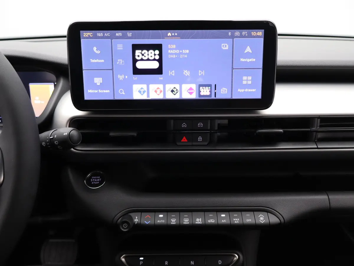 1.2 e-Hybrid Black Edition 8 Jaar Garantie | Camera | Adaptieve Cruise Control | Parkeersenoren | Draadloze Carplay | LED verlichting