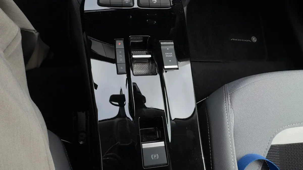 Level 3 50 kWh | 1e Eigenaar | Origineel Nederlands | Trekhaak | Dodehoek detectie | 100% SOH | Apple Carplay / Android Auto |