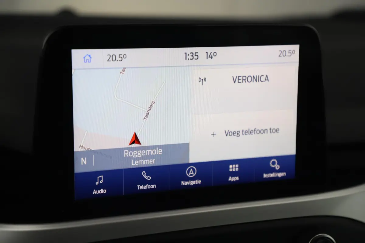 1.0 EcoBoost Trend Edition Business Navigatie Clima Cruise 16 inch LMV Parkeersensors Lane Assist Keyless