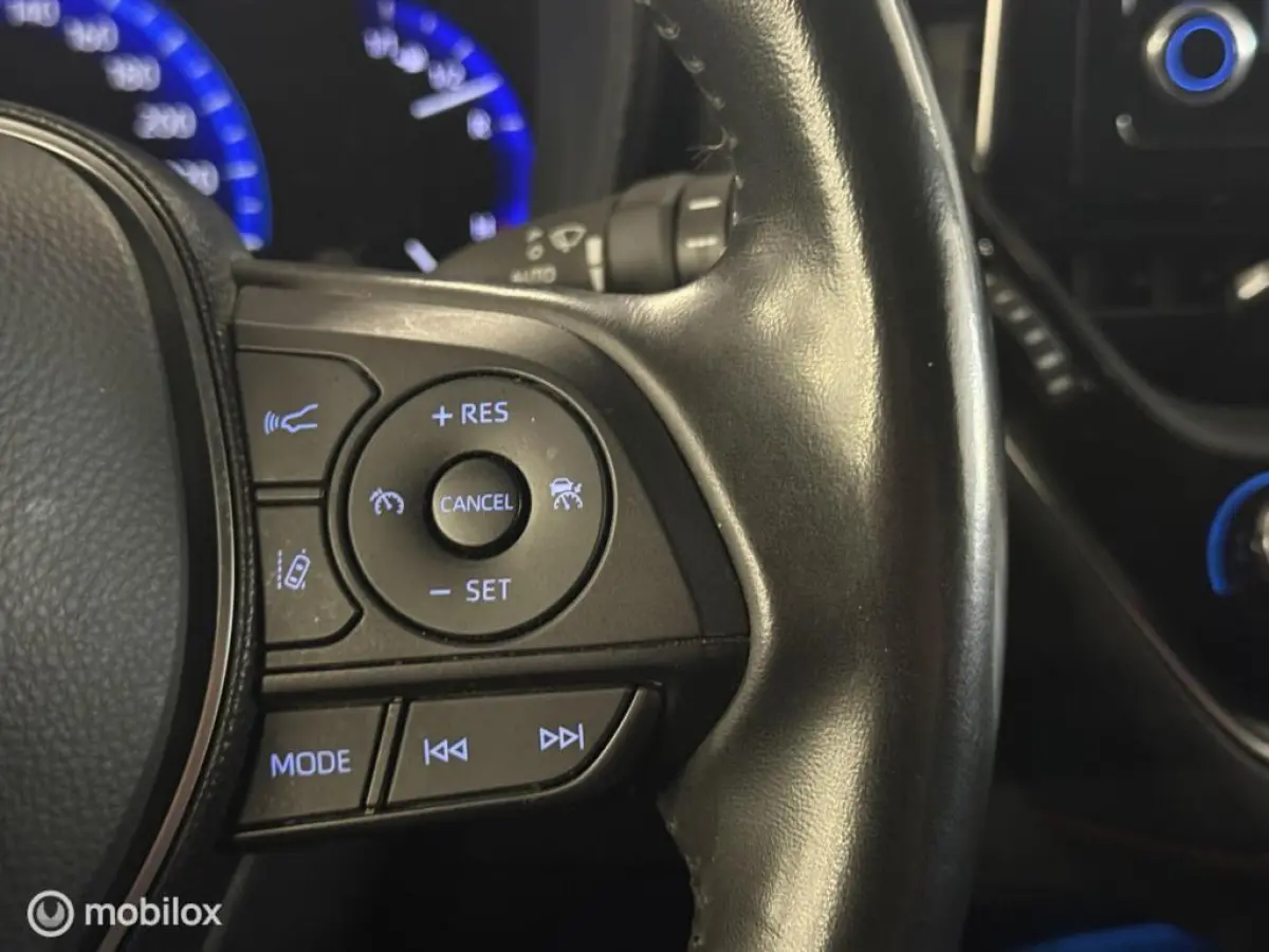 2.0 Hybrid Executive|JBL|HUD|KEYLESS|CAMERA