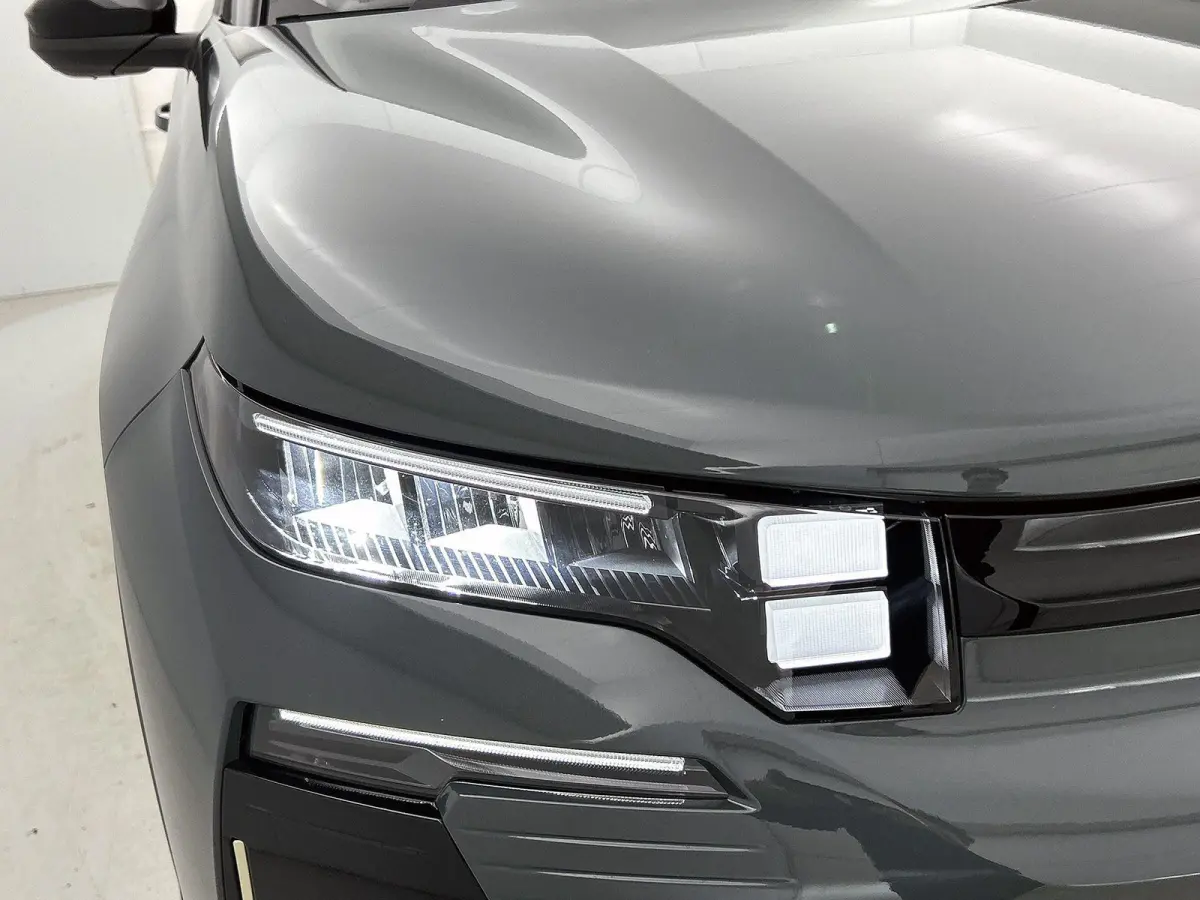 SUV Plus Comfort Range 73 kWh | DEMO | 519km WLTP Actieradius | Navigatie | Adaptive cruise control | 360 graden camera | Elektrische achterklep | Draadloze telefoonlader | 19" lichtmetalen 