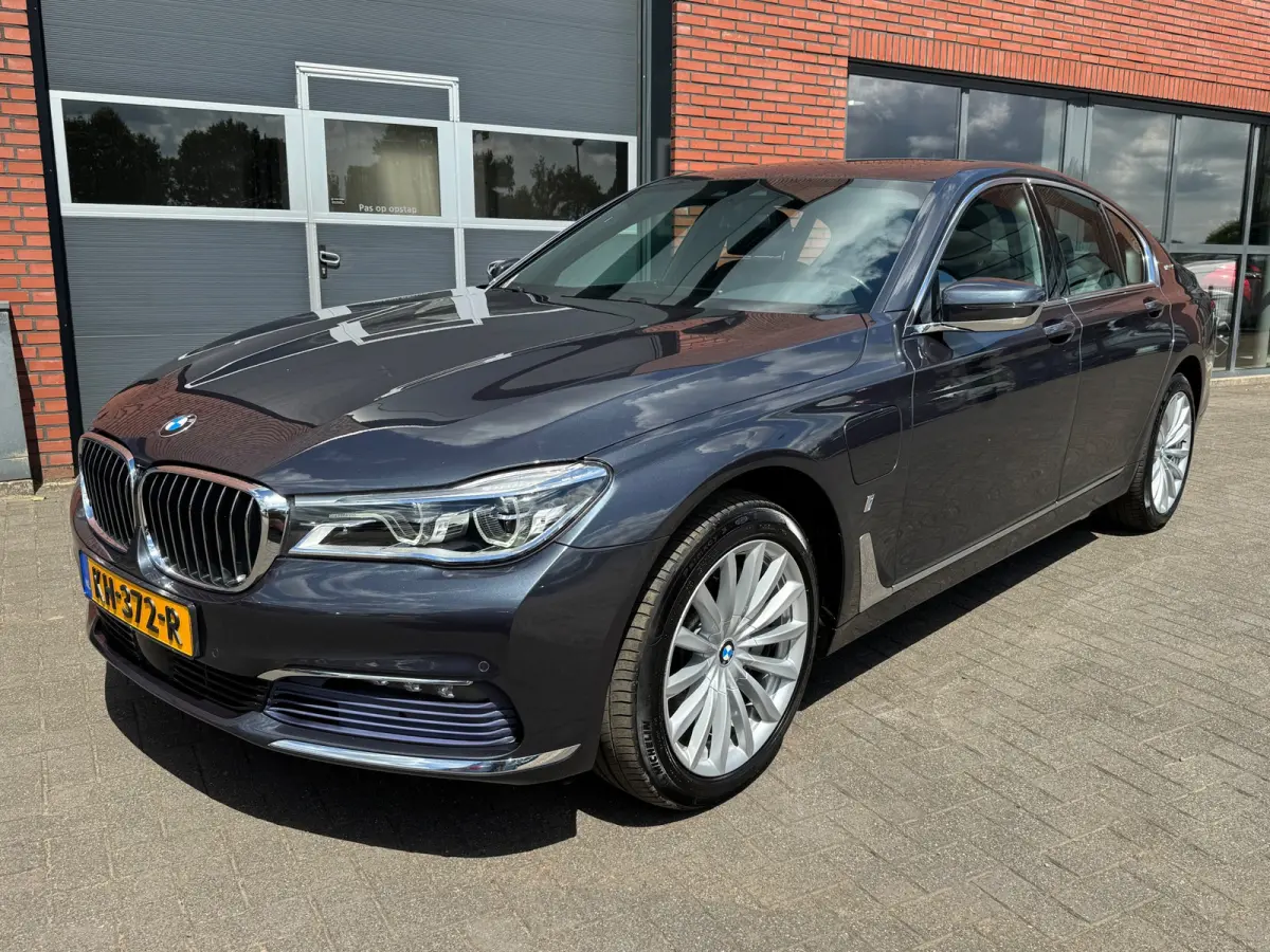 740e iPerformance High Executive
