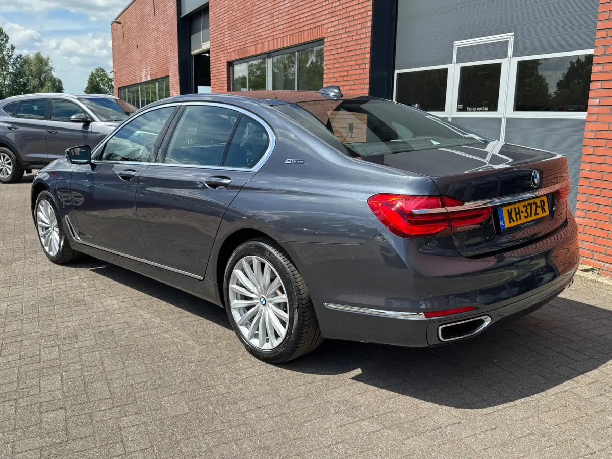 740e iPerformance High Executive