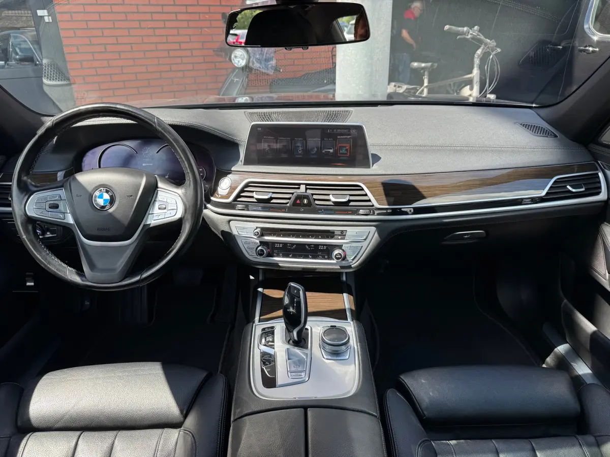 740e iPerformance High Executive