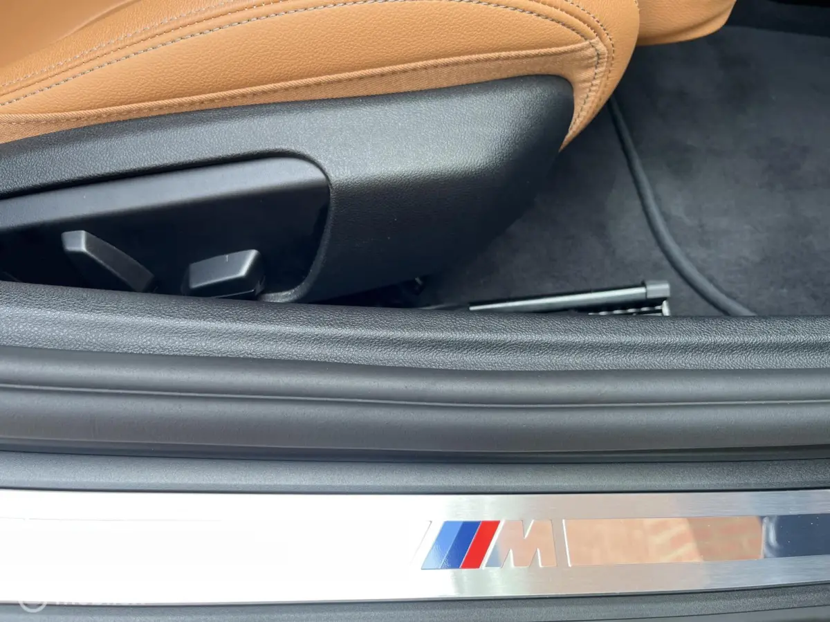 sDrive30i High Executive M Sport Plus Pack I Sportrem I bj 2025