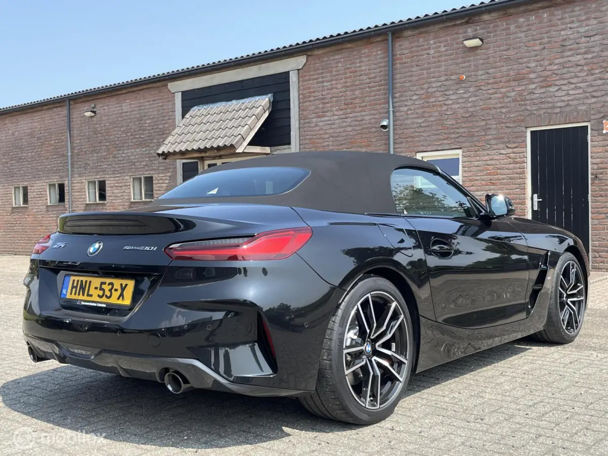 sDrive30i High Executive M Sport Plus Pack I Sportrem I bj 2025