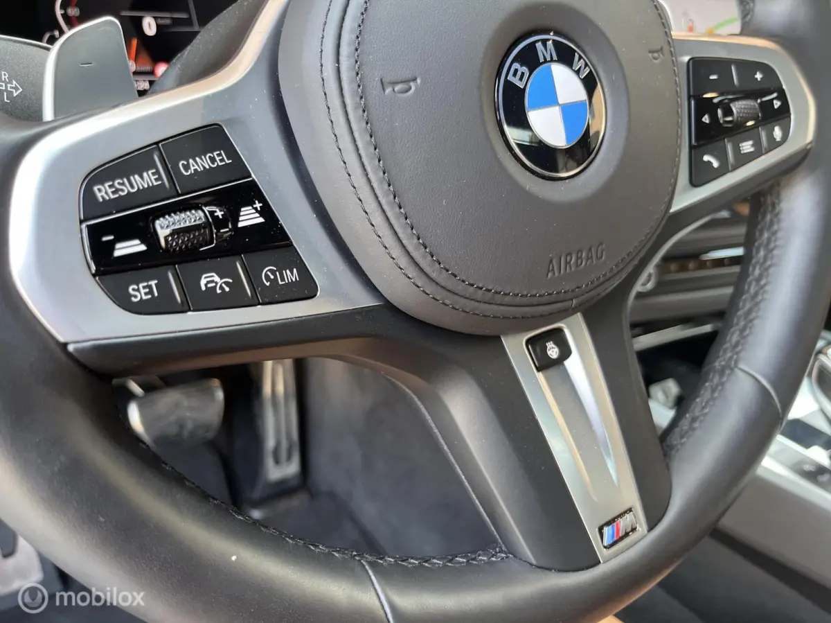 sDrive30i High Executive M Sport Plus Pack I Sportrem I bj 2025