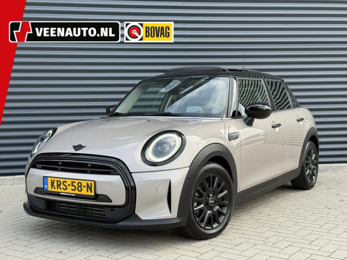 1.5 Cooper Pano/Leder/Apple/Camera