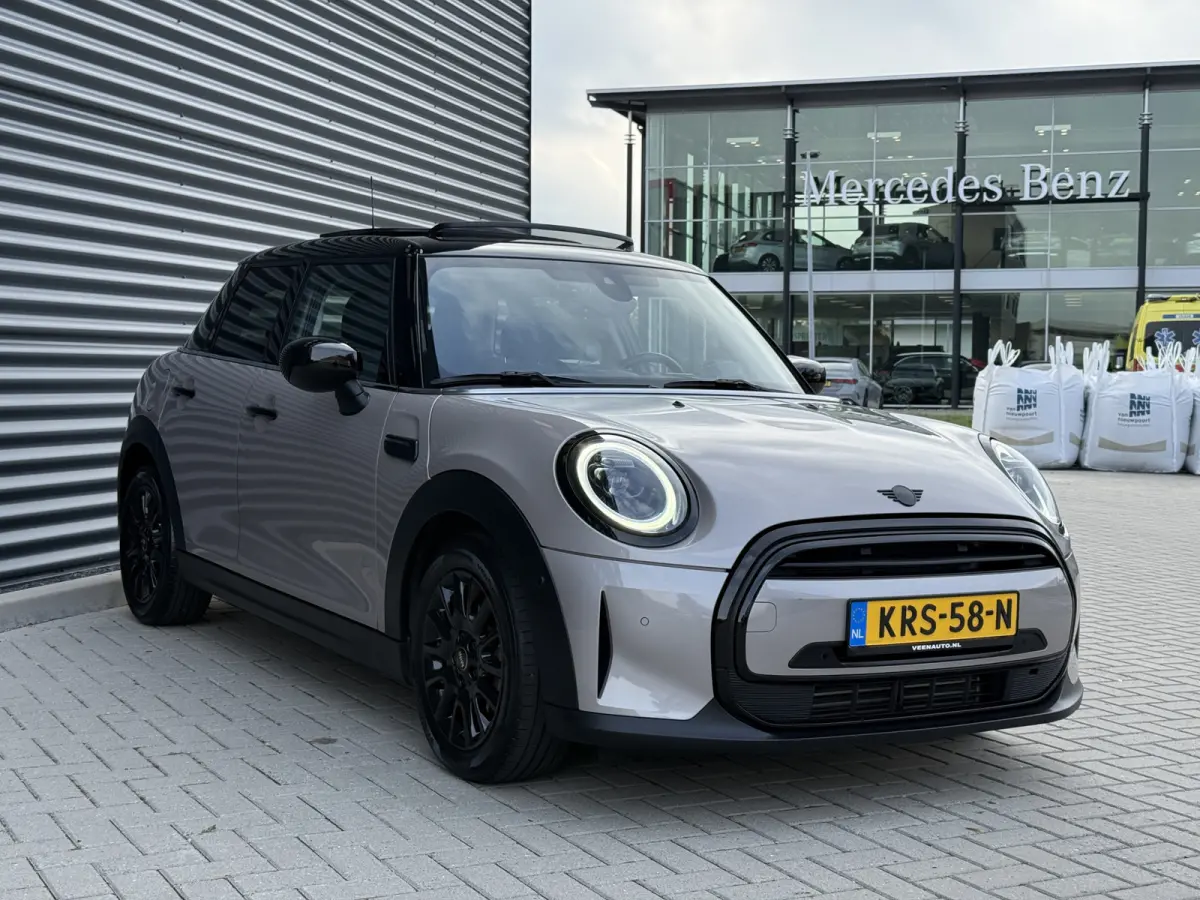 1.5 Cooper Pano/Leder/Apple/Camera