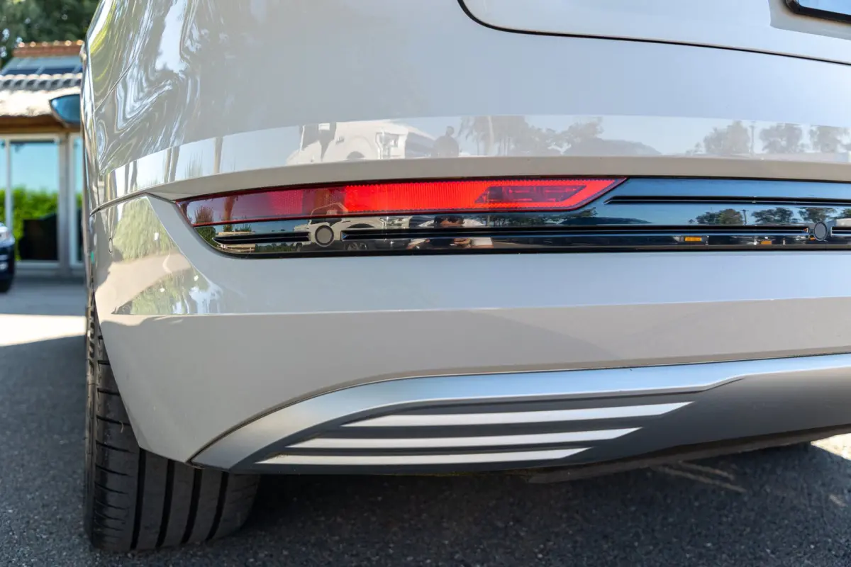 E-tron 55 quattro advanced Pro Line Plus 95 kWh Soh 95% I Siambiege I Luchtvering I Stoelkoeling & verwarming I B&O