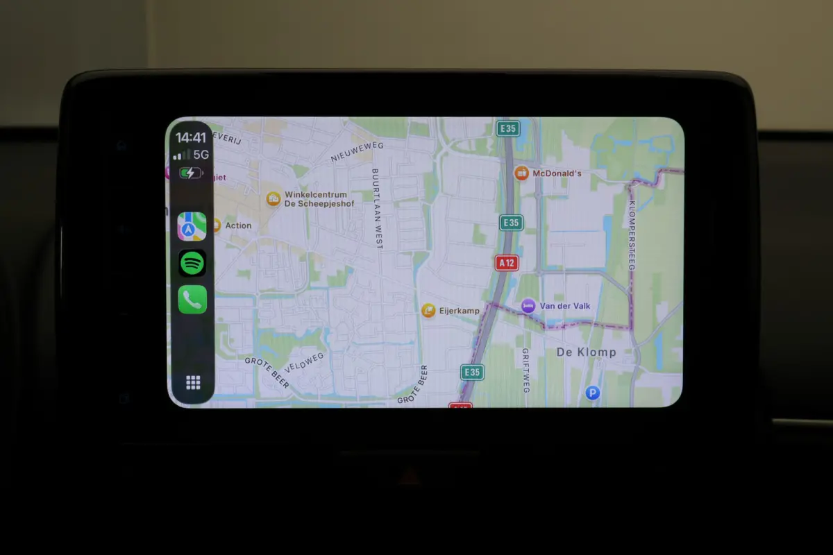 1.5 Hybrid Adventure Winterpakket, Climate, ACC, Camera, Apple Carplay, LED, PDC, 17''
