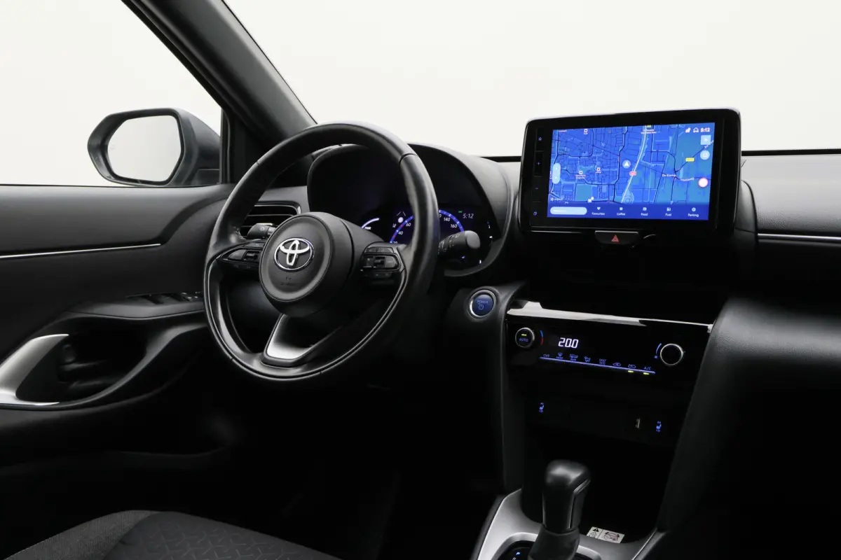 1.5 Hybrid Adventure Winterpakket, Climate, ACC, Camera, Apple Carplay, LED, PDC, 17''
