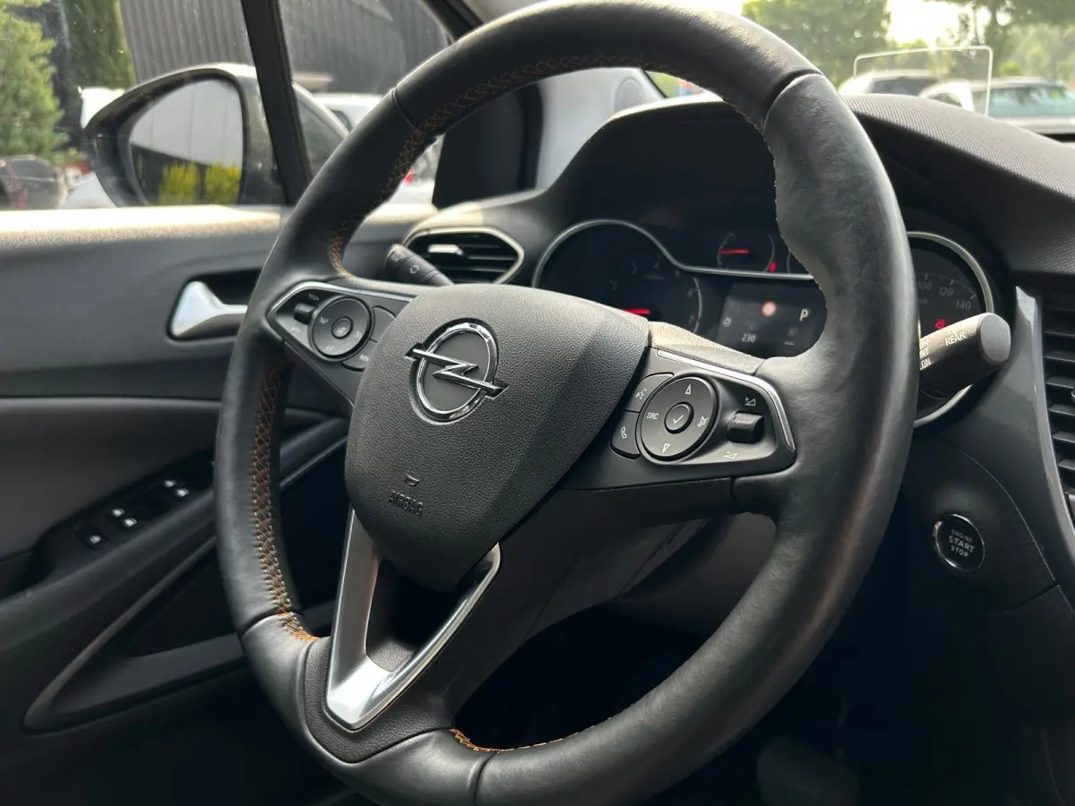 1.2 Turbo Ultimate, camera, trekhaak, carplay, head up display, keyles entry en go