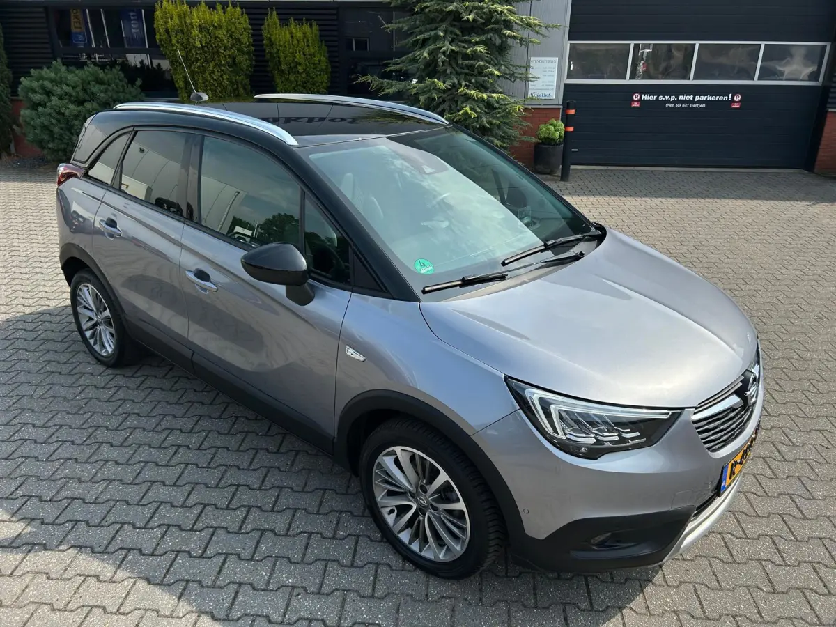 1.2 Turbo Ultimate, camera, trekhaak, carplay, head up display, keyles entry en go