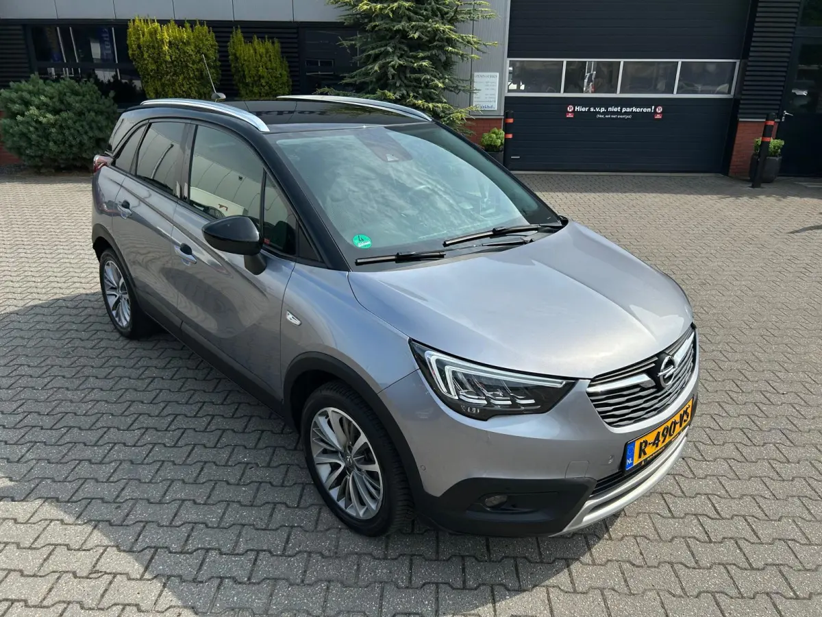 1.2 Turbo Ultimate, camera, trekhaak, carplay, head up display, keyles entry en go