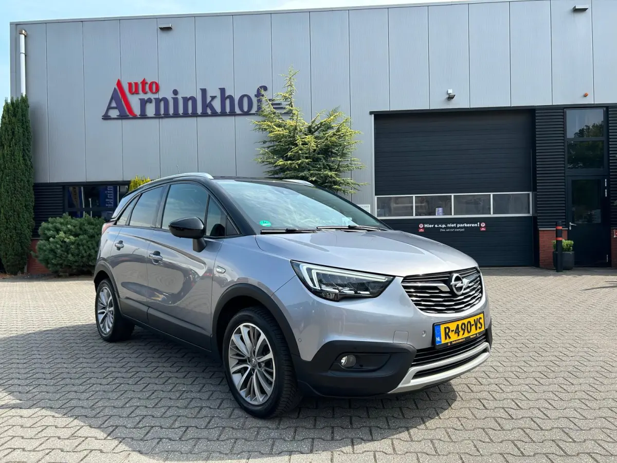 1.2 Turbo Ultimate, camera, trekhaak, carplay, head up display, keyles entry en go