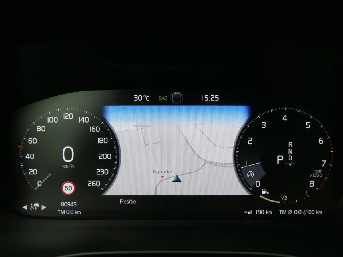 T4 Momentum Pro 12 MND garantie / Pilot assist / Trekhaak / BLIS
