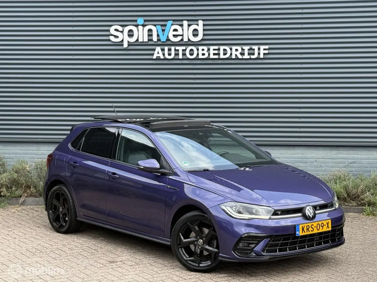 1.0 TSI 3xR-Line - Pano - Camera - Dsg - IQ Light -