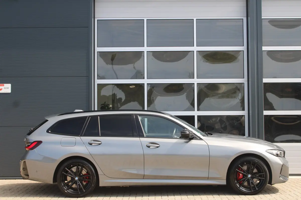 330e M-Sport Pro | ACC | Head-up | HK | 19''